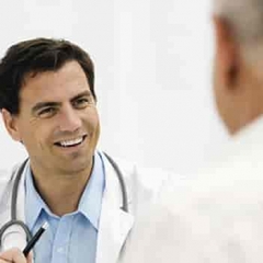 ME ATENDIÓ UN MÉDICO MARIHUANO ME ATENDIÓ UN MÉDICO MARIHUANO