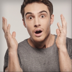 A VECES EL SEMEN LE SALE PURA AGUA