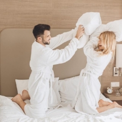 VIVO CON MI FAMLIA, NO PUEDO TENER RELACIONES EN MI CASA. ¿ES PELIGROSO IR A UN MOTEL? VIVO CON MI FAMLIA, NO PUEDO TENER RELACIONES EN MI CASA. ¿ES PELIGROSO IR A UN MOTEL?