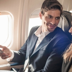 ELLA QUIERE QUE VIAJEMOS A NUEVA YORK EN FIN DE AÑO ELLA QUIERE QUE VIAJEMOS A NUEVA YORK EN FIN DE AÑO