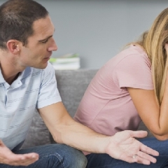 LOS DOS FUIMOS INFIELES. AHORA REINA LA DESCONFIANZA. LOS DOS FUIMOS INFIELES. AHORA REINA LA DESCONFIANZA.