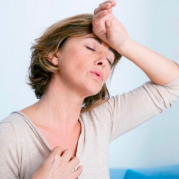 ¿LA FALTA DE LUBRICACIÓN ES UNA SEÑAL DE LA MENOPAUSIA?