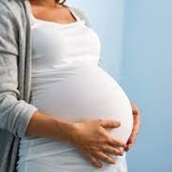 NO QUIEREN QUE SEA MADRE A LOS 46 AÑOS 