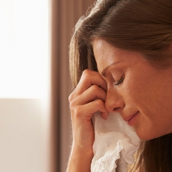 HASTA EL CURA ME DICE QUE ME DIVORCIE, PERO NO ME ANIMO 