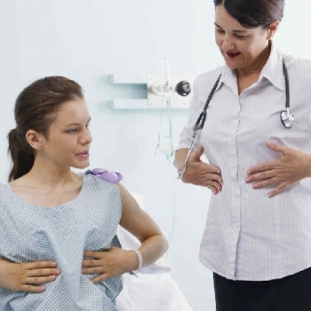 UN SENO NO SE ME DESARROLLÓ