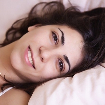 SOLO LLEGO AL ORGASMO EN UNA POSICIÓN