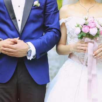 ¿ES RECOMENDABLE CASARSE POR TORTA?