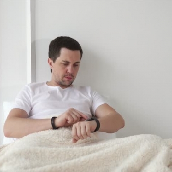 ME SUENAN LOS HUESOS CUANDO HAGO EL AMOR