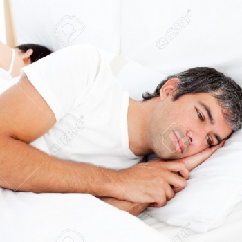 CREO QUE MI NOVIA NACIÓ FRÍGIDA