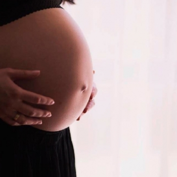 ÉL QUIERE QUE ABORTE PARA QUE EL CORONAVIRUS  NO AFECTE AL BEBÉ